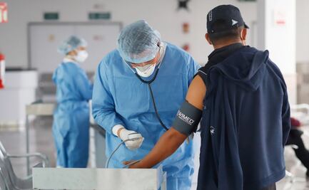 Sheinbaum propone reforma para que Secretaría de Transportes pueda construir infraestructura hospitalaria; diputados reciben iniciativa