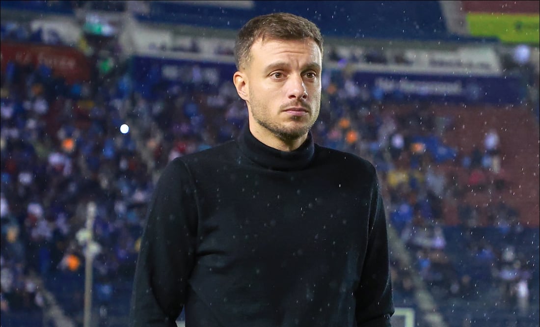 Martín Anselmi es tundido por seguidores del Porto luego de nuevo descalabro: “No sabe nada de futbol” / FOTO: Imago7