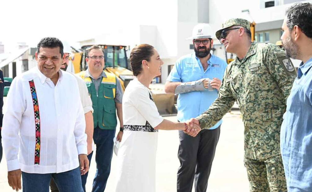 La presidenta Claudia Sheinbaum supervisó los avances del Hospital General Cárdenas, Tabasco, a cargo del Ejército / Foto: Especial