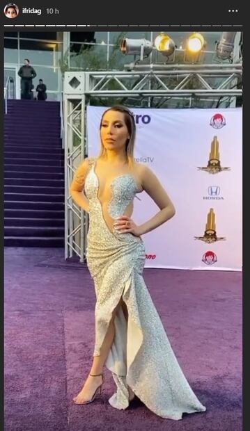 Alejandra Guzmán estrena look y Frida Sofía presume trasero 