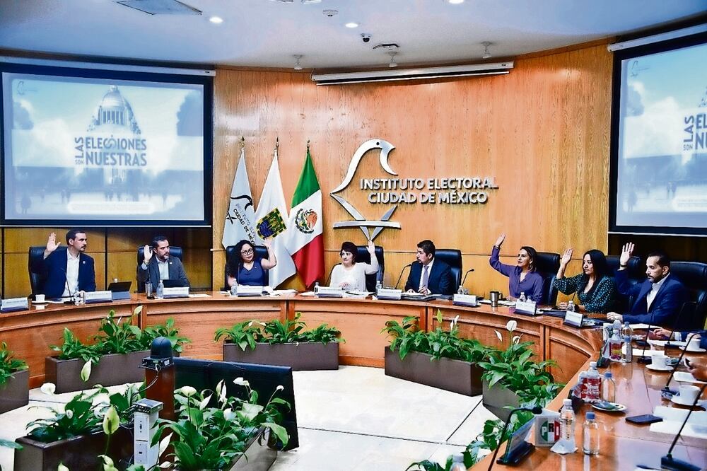 Para que haya precampañas debe haber dos o más aspirantes, pues con uno solo se pierde la posibilidad de promoverse, aclaró consejero. Foto: Archivo | El Universal