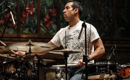 Mexican Grammy winner debuts in Fine Arts Palace