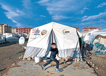 UE evalúa solución a tema de refugiados