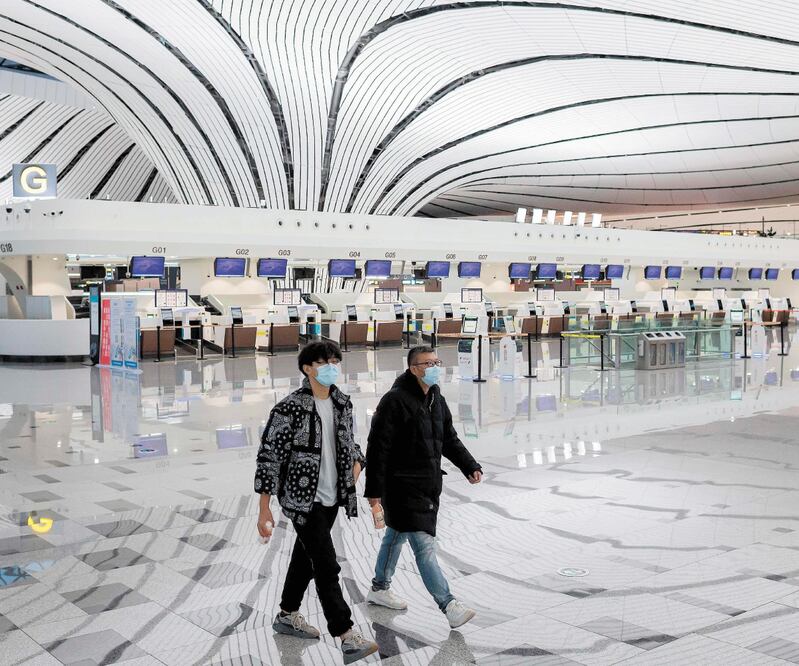 La cancelación de vuelos en China impactará en el mercado petrolero. Foto: NICOLAS ASFOURI. AFP