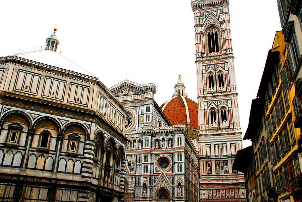 Se le prohibió a la cadena abrir un restaurante junto a la famosa catedral. (Foto: iStock)