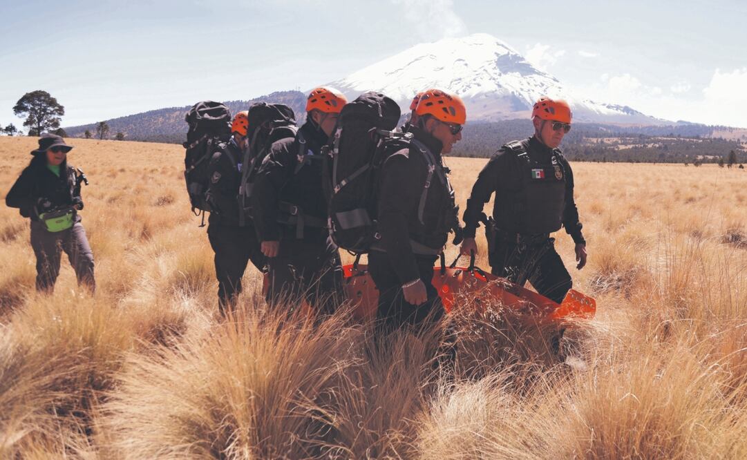 La policía de Alta Montaña y Agreste Valle de México tiene como principal función la seguridad de los visitantes al área natural protegida, donde realizan recorridos. Foto: de CARLOS MEJÍA. EL UNIVERSAL