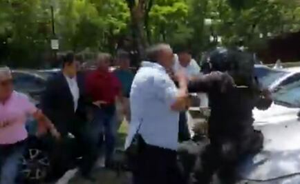 Agreden a 2 reporteros en cobertura de intento de suicidio en CU; UNAM se disculpa