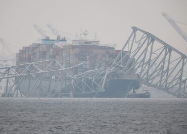 Buque Dalí sufrió dos apagones antes de estrellarse contra el puente de Baltimore, revelan autoridades