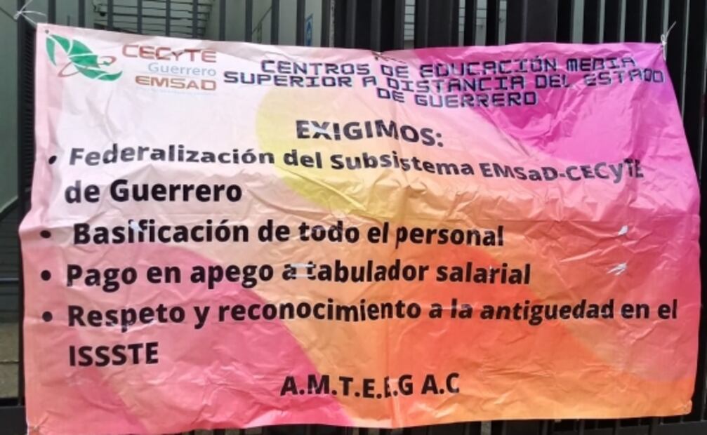 Sindicatos de “la Cuarta Transformación” bloquean accesos al Senado