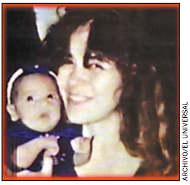 Gloria Trevi con su hija Ana Dalay.