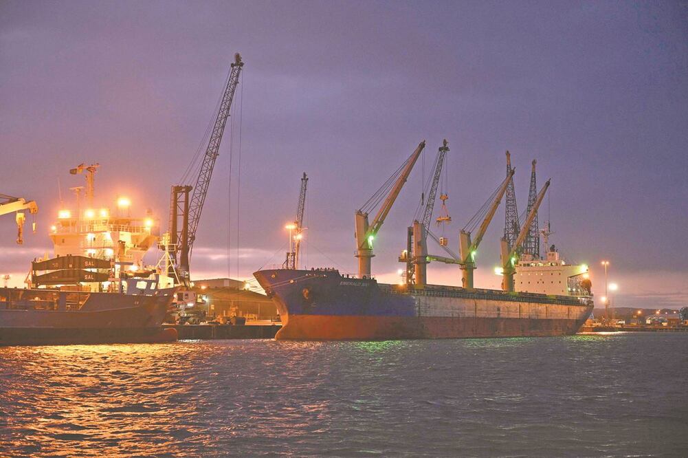 En el puerto en Hartlepool, noreste de Inglaterra, los barcos con cargamento permanecen anclados. El Brexit entre Reino Unido con la Unión Europea ha alterado la relación comercial entre México y Gran Bretaña. AFP