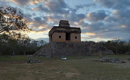 Cielo nublado impide presenciar equinoccio de primavera en zona arqueológica de Dzibilchaltún, Yucatán; se registra ligera llovizna