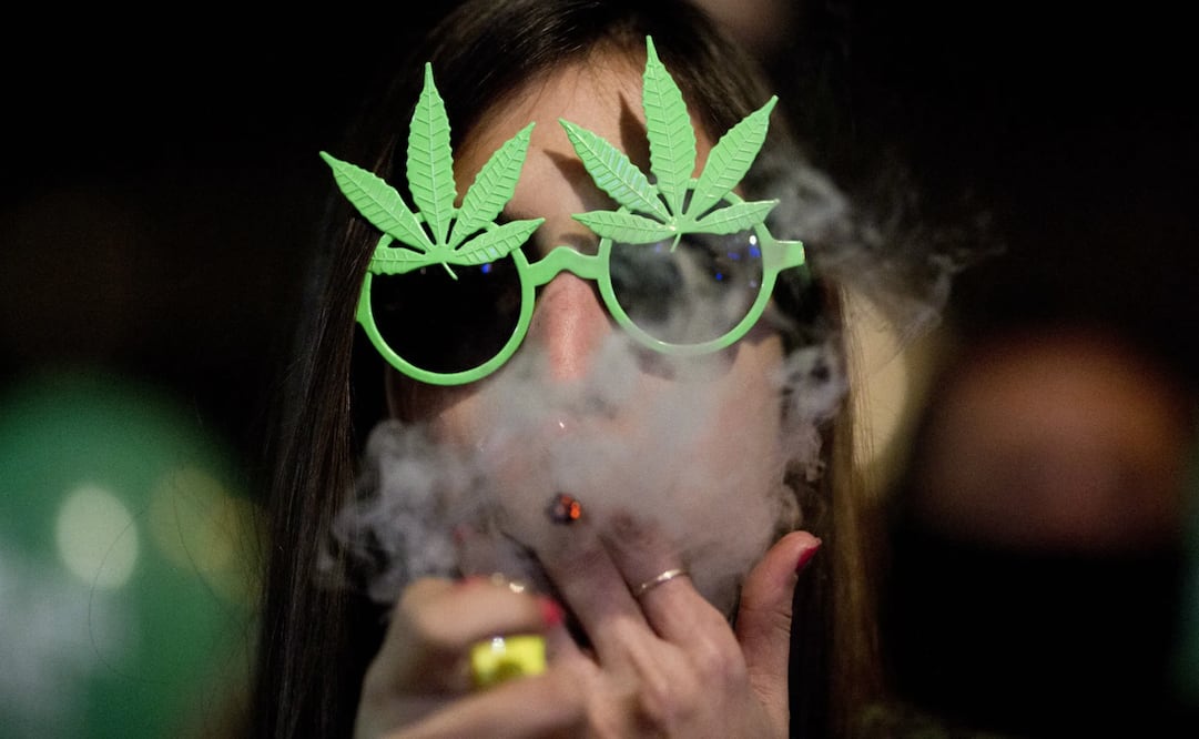 Conoce el origen del código 420 en la cultura cannábica. Foto: amhigo