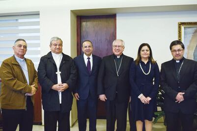 Iglesia no induce al voto, orienta, dice Episcopado