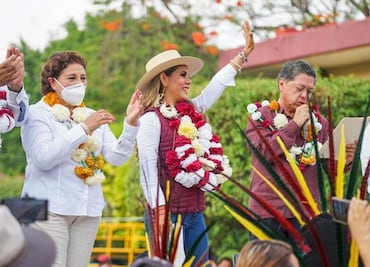 Evelyn Salgado ya hace fila para votar en Guerrero