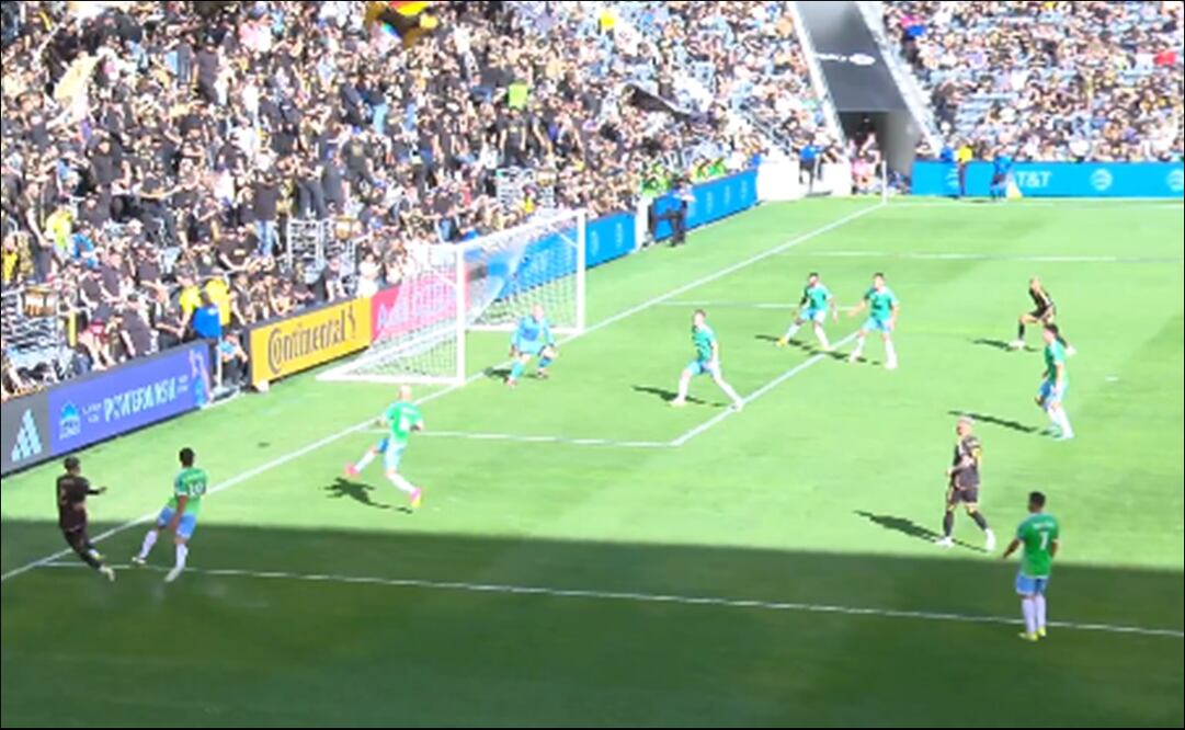 Omar Campos dio su primera asistencia en la MLS / Foto: ESPECIALES