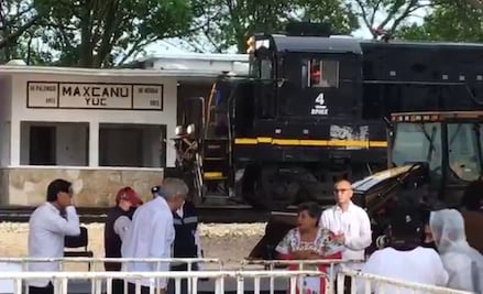 AMLO guarda sana distancia en banderazo del tramo 3 del Tren Maya