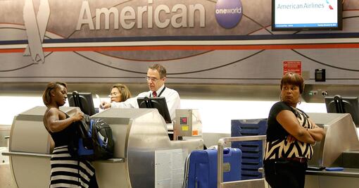 Alertan racismo en aerolínea estadounidense