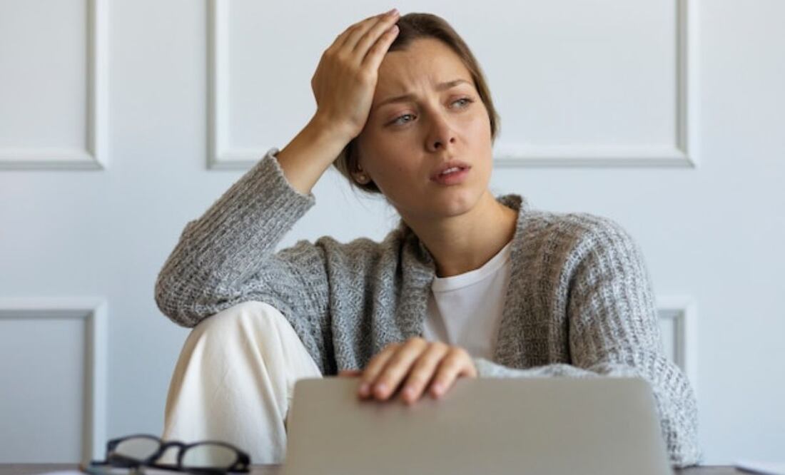 Fatiga mental | Fuente: Freepik.