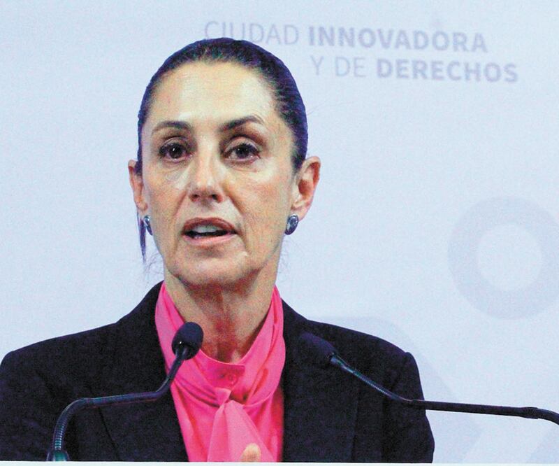 La mandataria capitalina aseguró que en el gobierno de la Ciudad se está trabajando en una iniciativa de ley de publicidad exterior. Foto: ARCHIVO EL UNIVERSAL