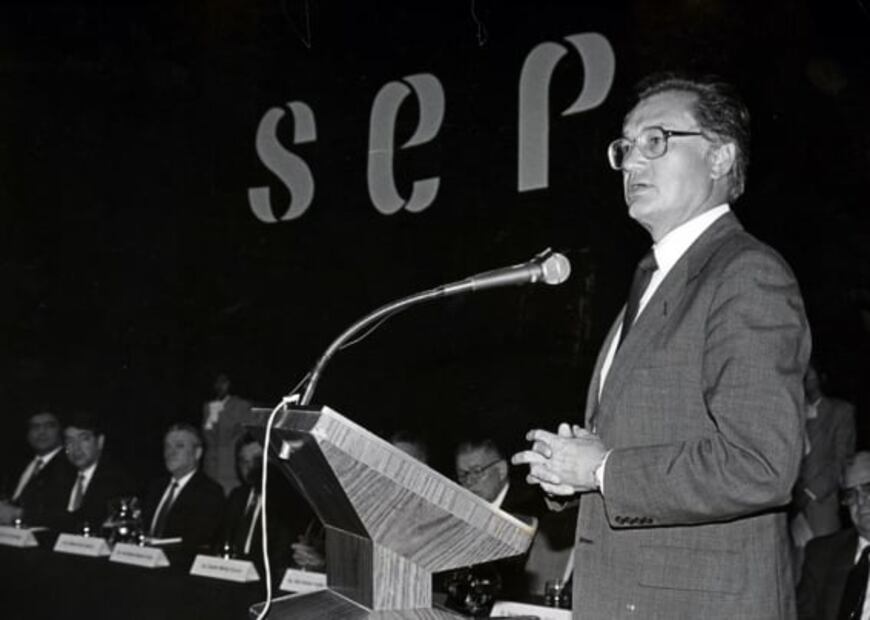 Se fundó la Secretaría de Educación Pública bajo la dirección de José Vasconcelos