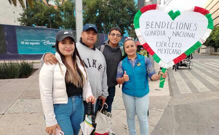 Familias comienzan a llegar a Reforma a la espera del Desfile Cívico Militar del 16 de septiembre
