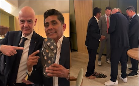 Gianni Infantino sorprendió a Jorge Campos al obsequiarle una chanclas lujosas 