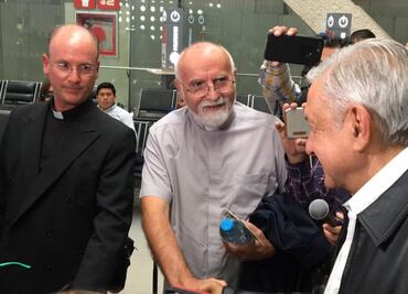 AMLO vuela a Mérida para cenar con premios Nobel de la Paz