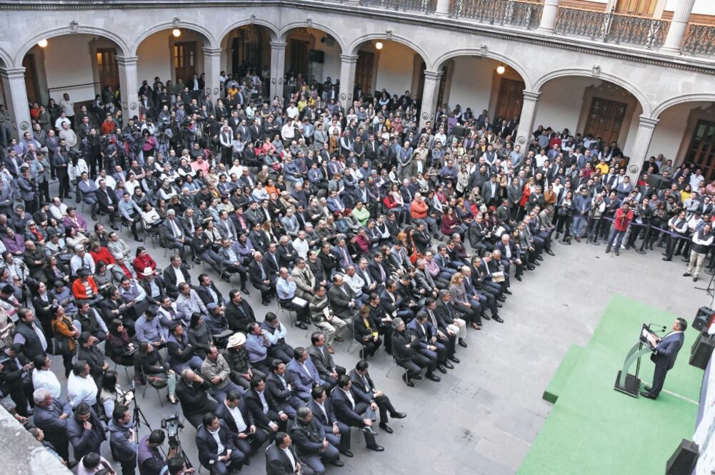 En Monterrey, Nuevo León, el gobernador Jaime Rodríguez anunció un plan de austeridad que incluye la reducción de su salario, así como del gabinete (EMILIO VÁZQUEZ. EL UNIVERSAL)