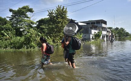 AMLO anuncia programa especial de vivienda para afectados por “Gamma “ y “Delta”