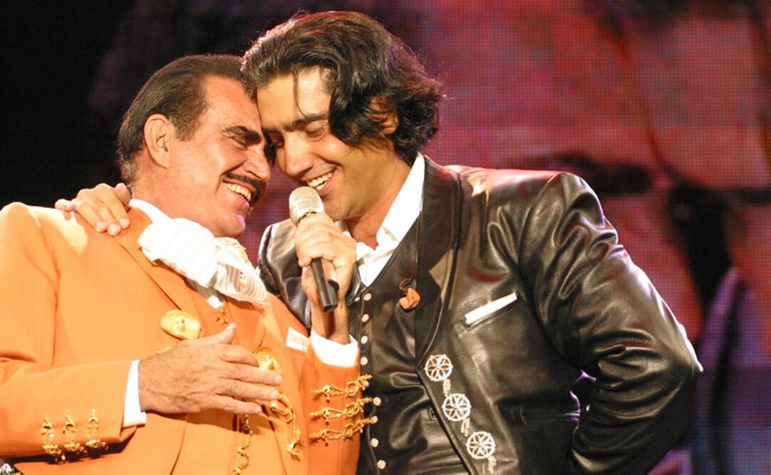 Vicente Fernández y su hijo Alejandro. Instagram alexoficial