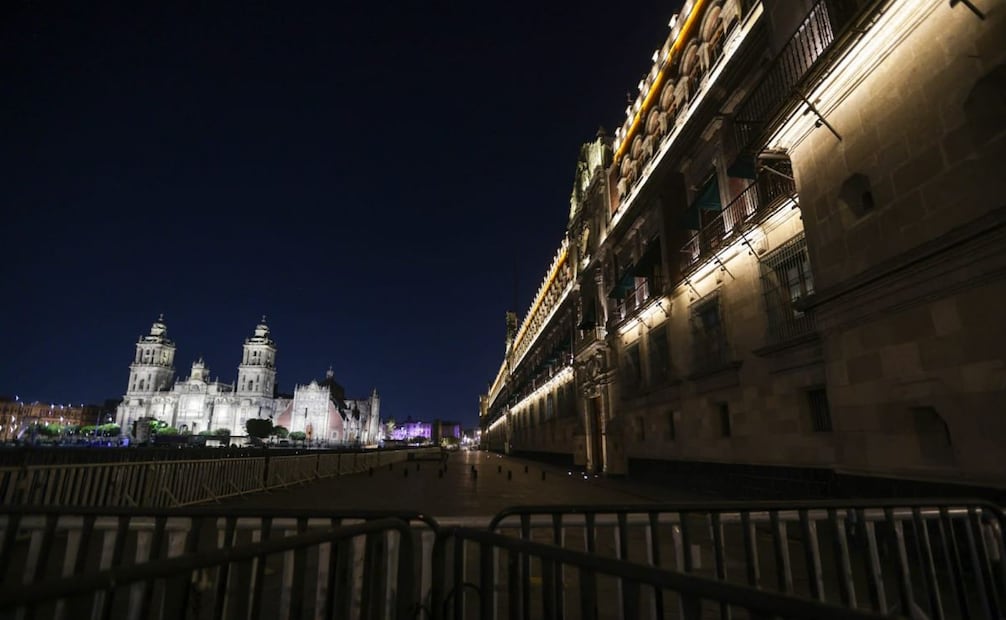 Secretaría de la Defensa Nacional inspecciona las inmediaciones de Palacio Nacional donde está noche se encuentra reunido el gabinete pleno de la Presidenta Claudia Sheinbaum. Foto: Francisco Rodríguez/EL UNIVERSAL