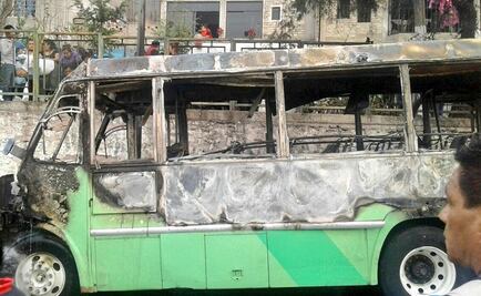 Agresores bajaron a pasajeros antes de incendiar camión en Cuautepec