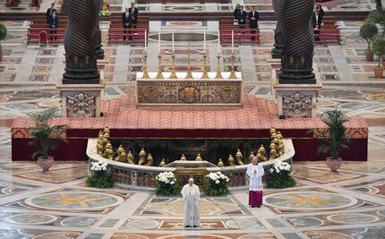 Papa Francisco pide tregua mundial y perdonar deuda a países pobres por Covid-19