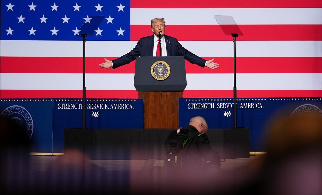 Trump podría transmitir el mensaje en persona el domingo, cuando se espera que asista al partido de los Commanders contra los Lions de Detroit en el Northwest Stadium en Landover, Maryland. Foto: AP