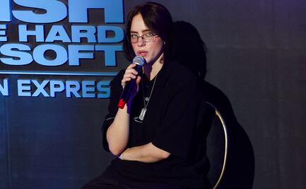 Billie Eilish inaugura tienda en CDMX y presenta su nuevo álbum pese a la lluvia