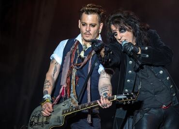 Johnny Depp aparece en medio de polémica