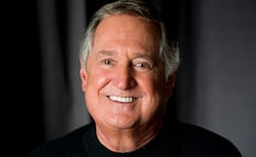 Neil Sedaka, ícono de la música pop e intérprete de "Oh, Carol", fallece a los 85 años