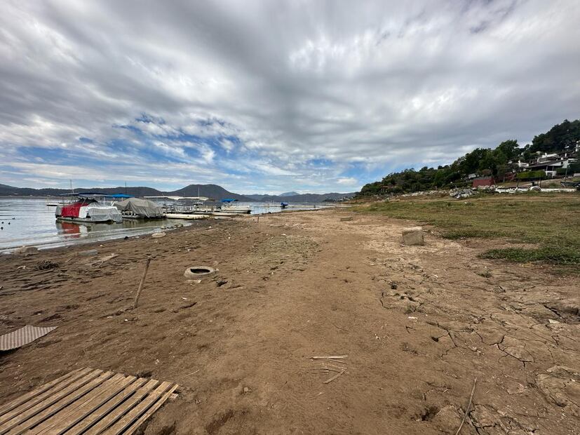 Los tres principales embalses que forman parte del Sistema Cutzamala cuentan con 34% de su capacidad, es decir, 266.26 millones de metros cúbicos. (FOTO: Claudia González)