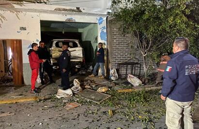 Explosión por presunta acumulación de gas LP daña vivienda en Las Vegas Xalostoc, Ecatepec