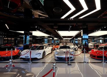 Así es la agencia con más de 2 mil millones de pesos en coches de lujo