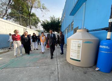 Avance del 99.99% en instalación de sistemas de captación de lluvia en escuelas de CDMX, asegura Batres