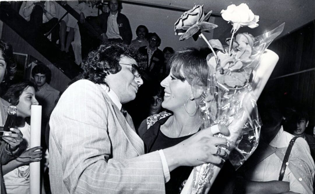 José José y Anel en 1982 se sentaron a platicar sobre lo bien que estaban como pareja Fotos: Archivo EL UNIVERSAL