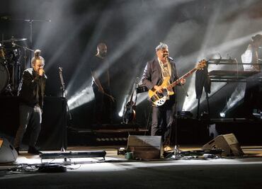 Artistas se unen para reactivar el show