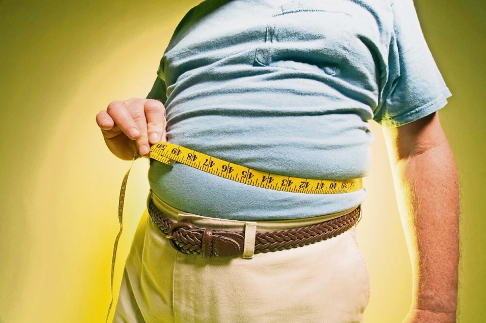 Problema. En el Senado se informó que siete de cada 10 adultos y tres de cada 10 menores y adolescentes tienen sobrepeso (ARCHIVO EL UNIVERSAL)