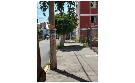 Mujer se arroja de un cuarto piso en Neza