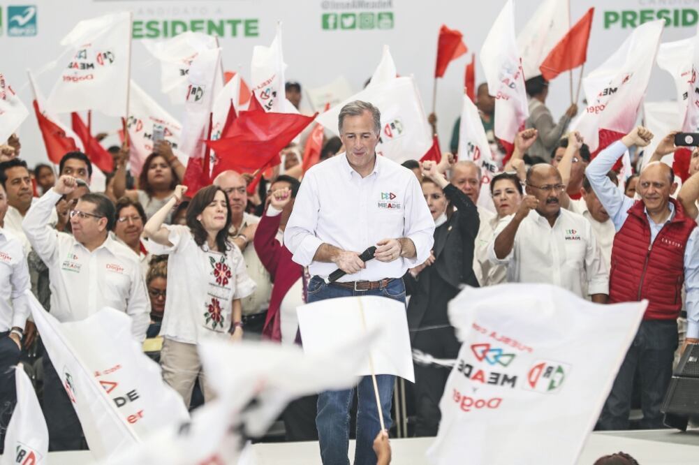 José Antonio Meade, candidato de Todos por México, encabezó un mitin en Atlixco, Puebla, donde aseguró que no tiene plan B. (GERMÁN ESPINOSA. EL UNIVERSAL)