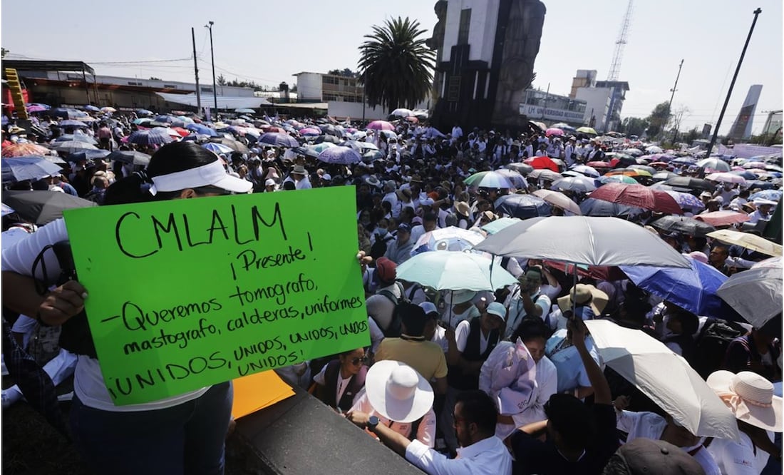 Protesta de enfermeras y médicos en el Edomex. Foto: Jorge Alvarado/EL UNIVERSAL