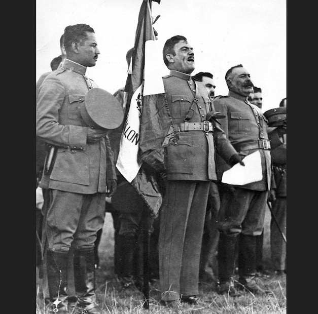 Año aproximado 1925. general Joaquín Amaro, general Plutarco Elías Calles, general Vicente Riva Palacio. Crédito: Fototeca de El Universal