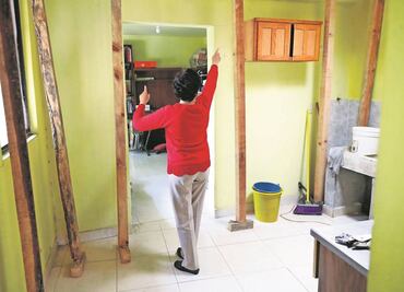 Darán recursos a damnificados para arreglar viviendas